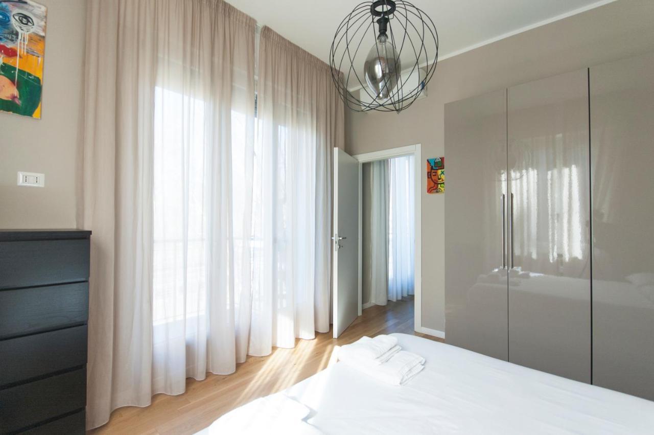 Apartment Youhosty - Algardi 5 *